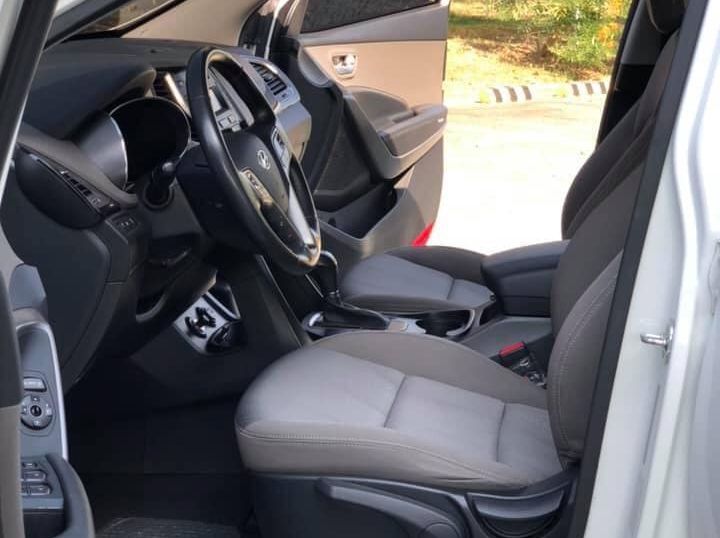 2015 Hyundai Santa Fe pictures