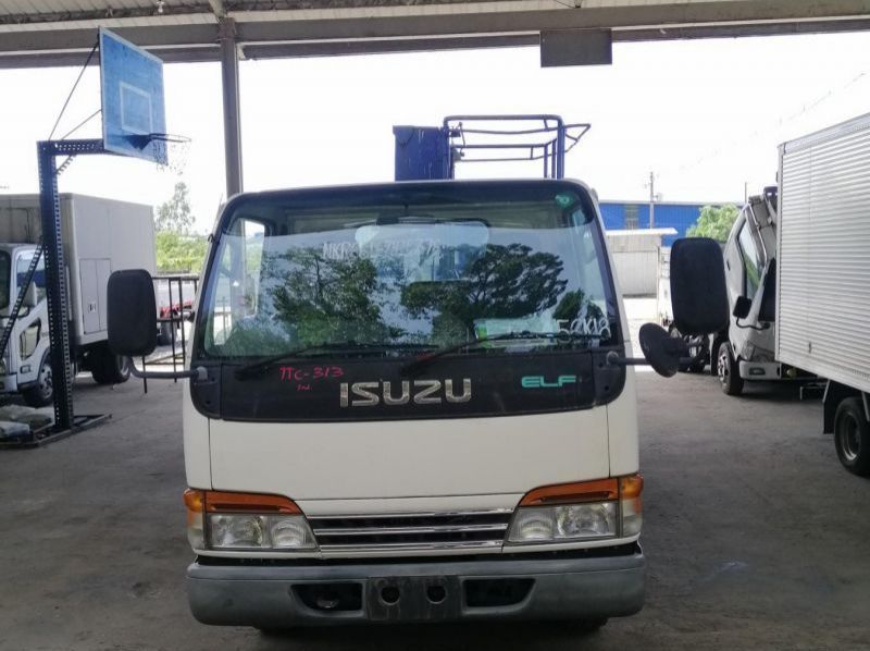 2023 Isuzu ELF MANLIFT TRUCK pictures