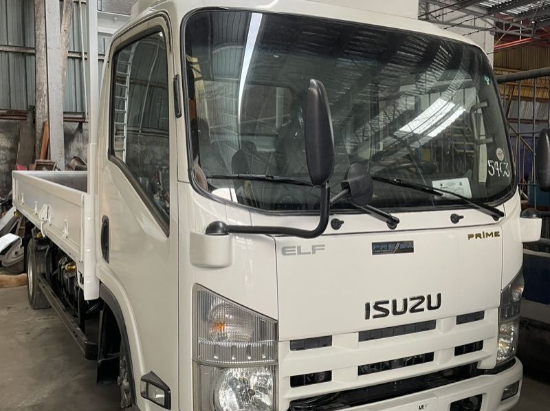 Used Isuzu ELF GIGA 14FT DROPSIDE TRUCK for sale in Quezon City, NCR