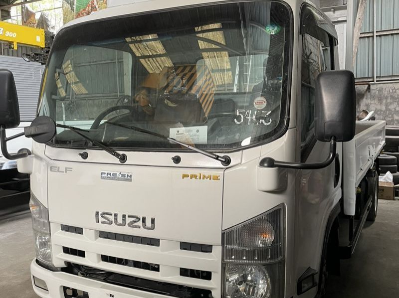 2004 Isuzu ELF GIGA 14FT DROPSIDE TRUCK pictures