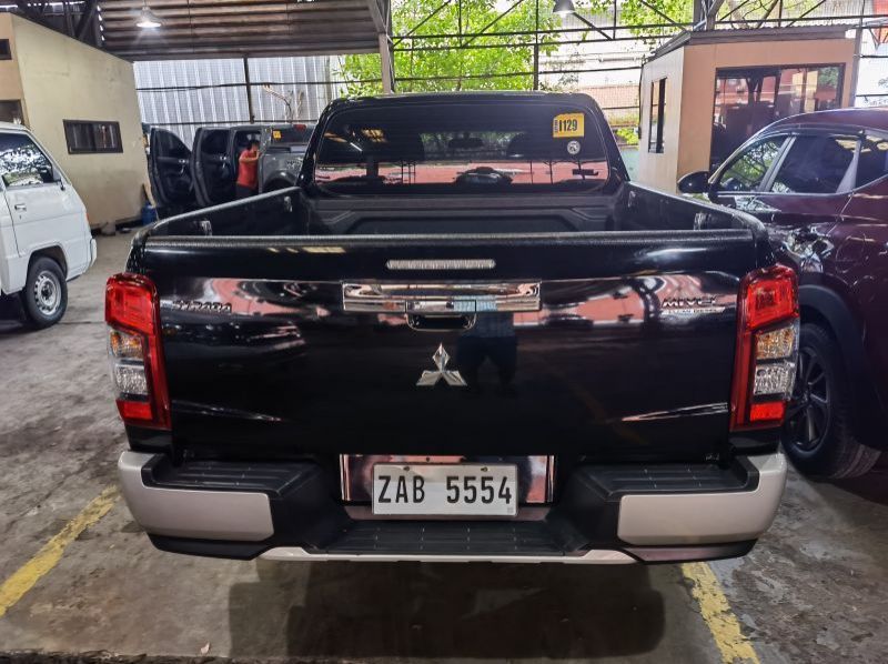 2019 Mitsubishi Strada pictures