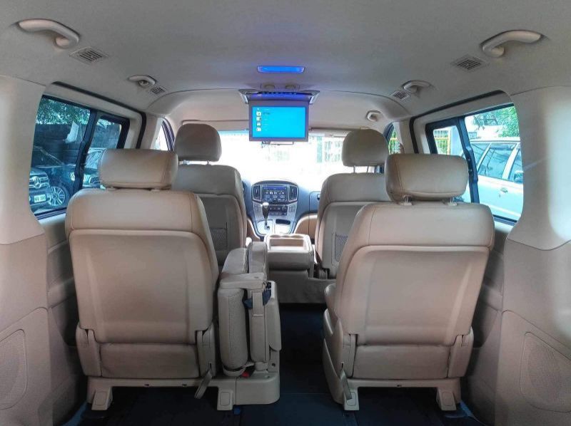 2020 Hyundai Grand Starex pictures