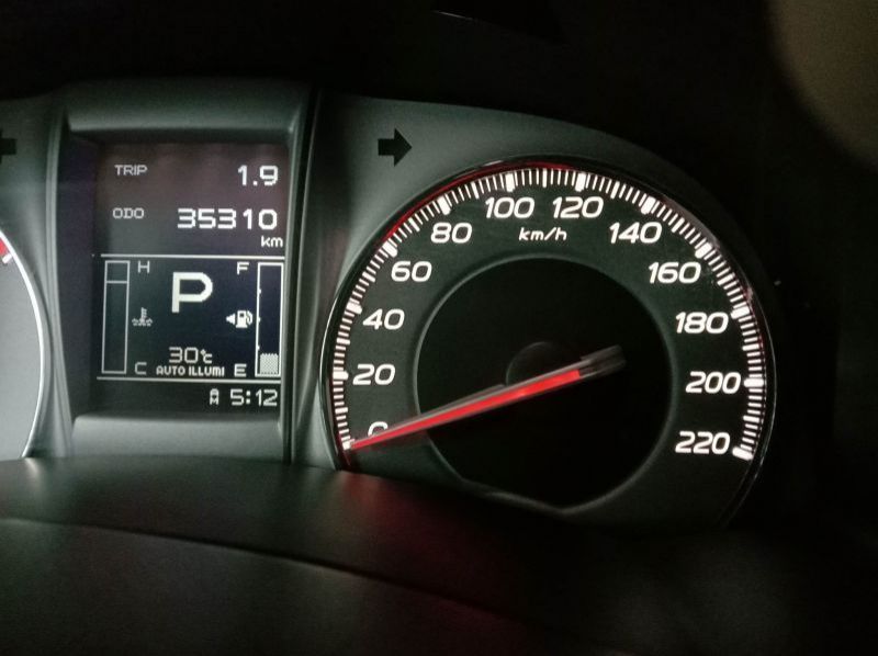 2016 Isuzu muX pictures