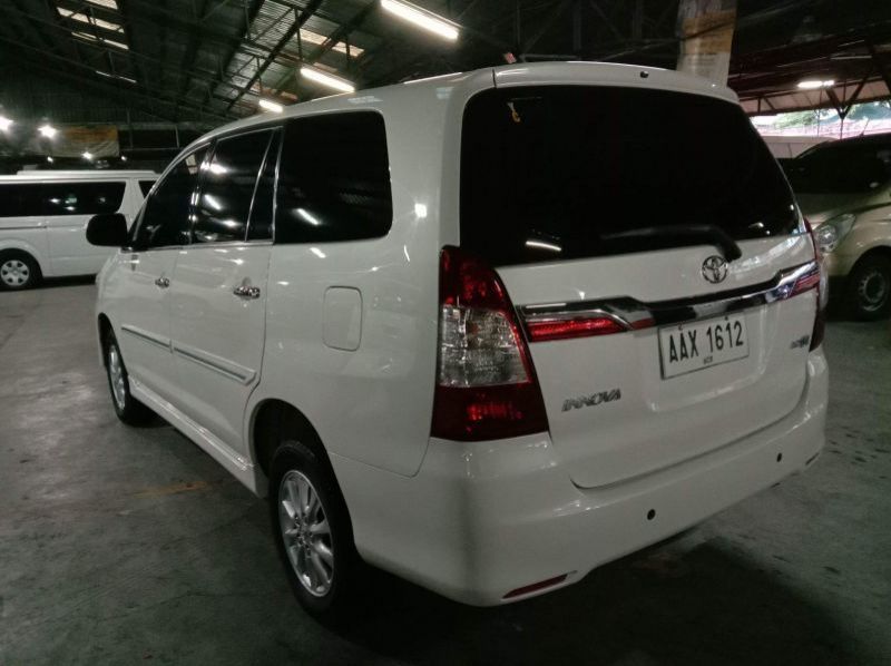 2014 Toyota innova pictures