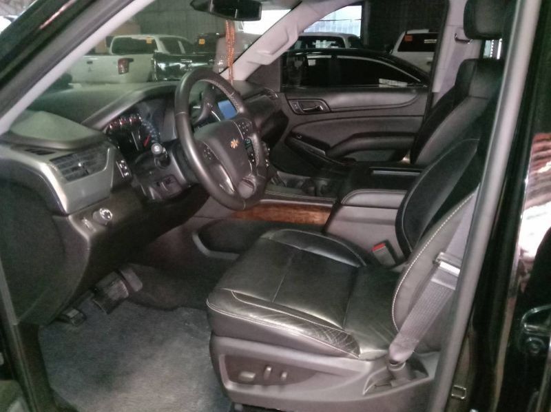 2016 Chevrolet suburban pictures