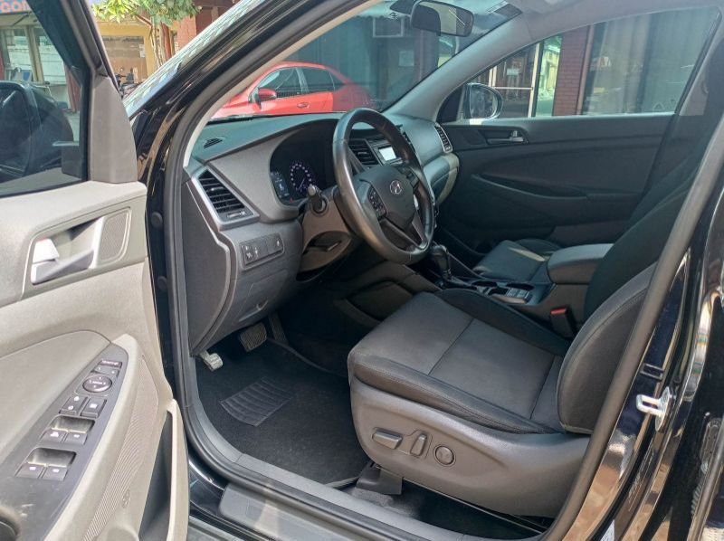 2016 Hyundai Tucson pictures