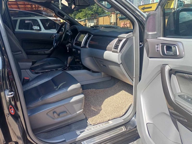 2017 Ford everest pictures