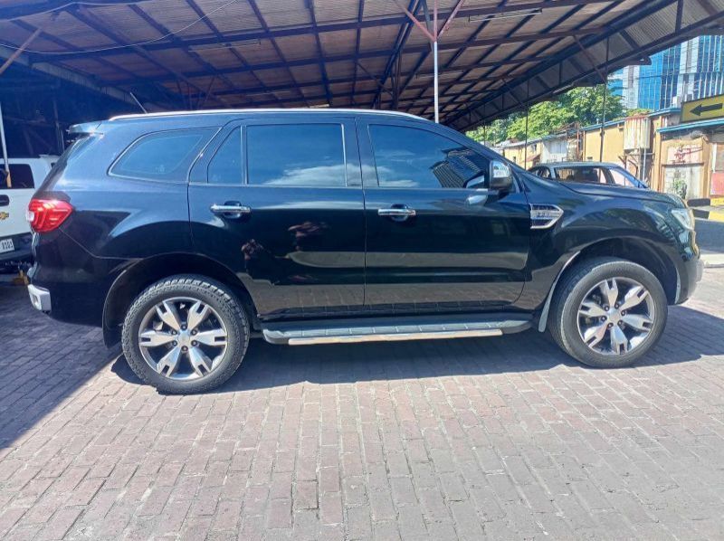 2017 Ford everest pictures