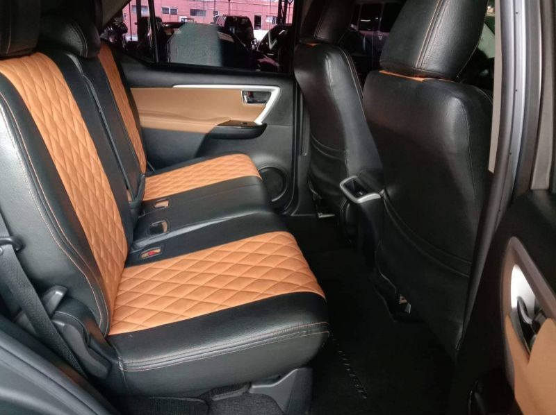 2018 Toyota fortuner pictures