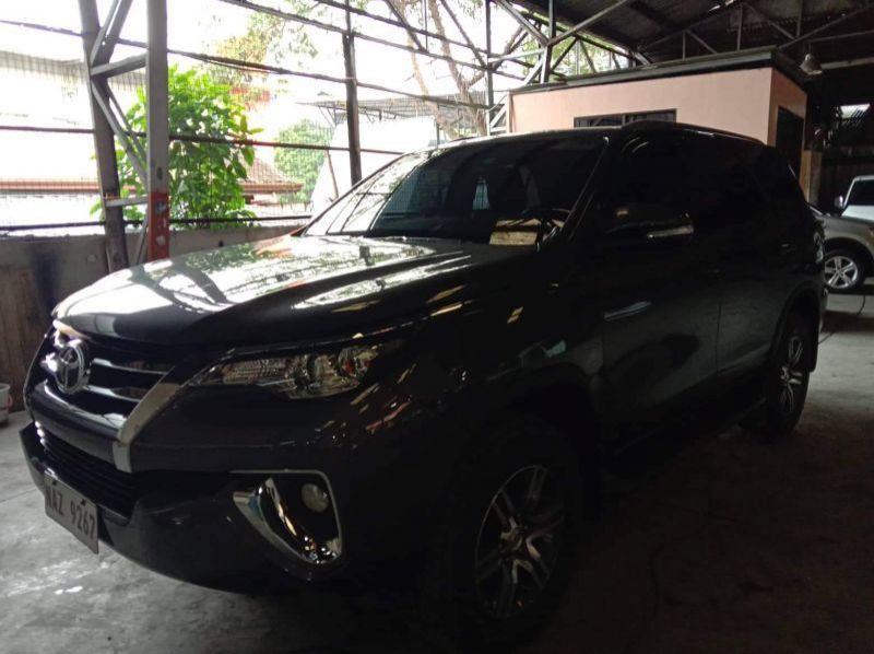 2018 Toyota fortuner pictures