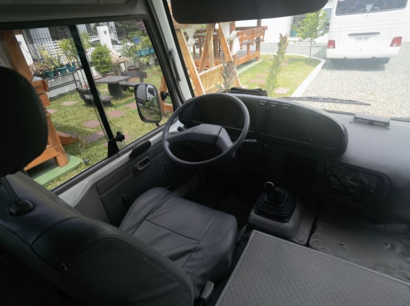 2015 Toyota Coaster pictures