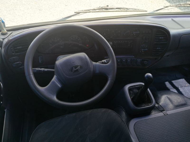 2012 Hyundai County pictures