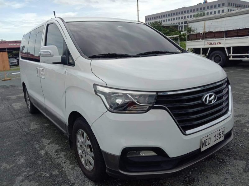 2019 Hyundai Grand Starex pictures
