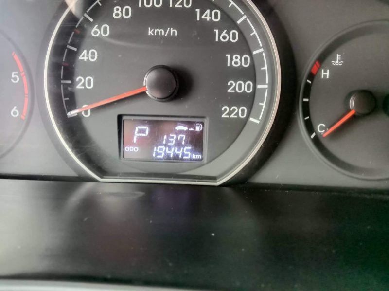 2019 Hyundai Grand Starex pictures