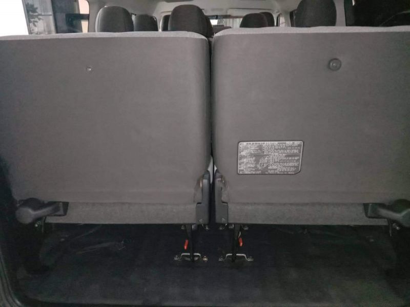 2019 Toyota Hiace Grandia GL pictures