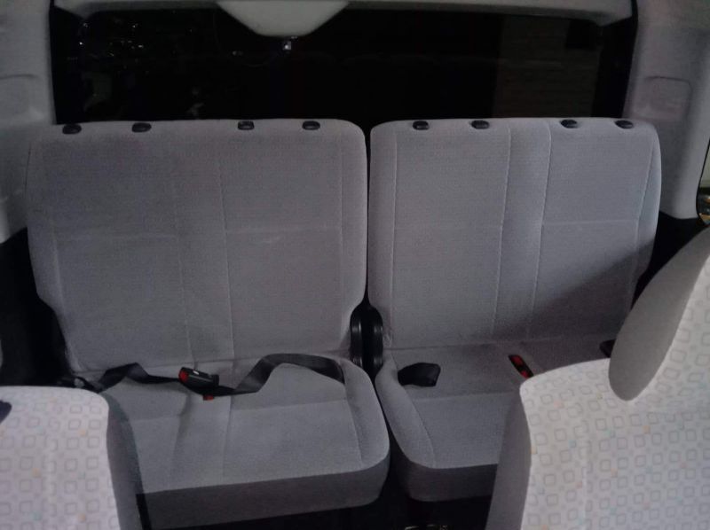 2019 Toyota Hiace Grandia GL pictures