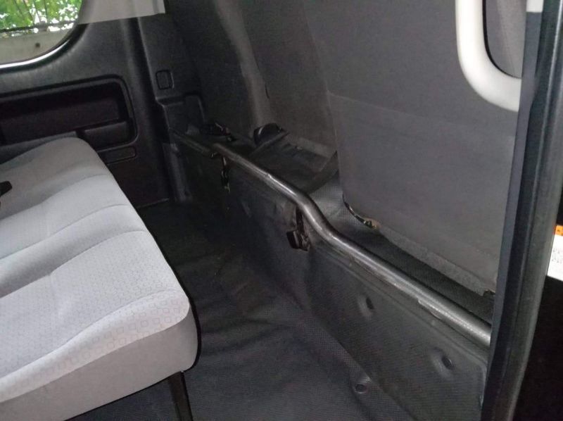 2019 Toyota Hiace Grandia GL pictures