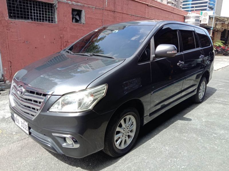 2016 Toyota innova pictures