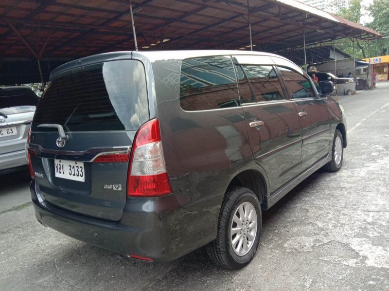 2016 Toyota innova pictures