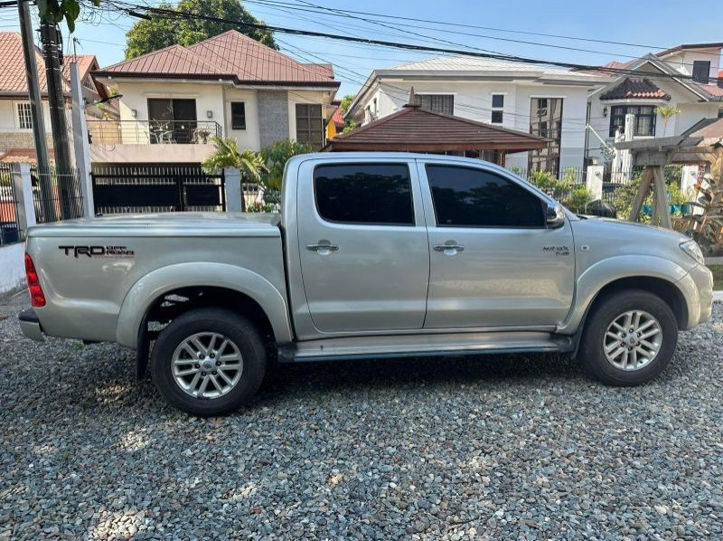 2009 Toyota Hilux pictures
