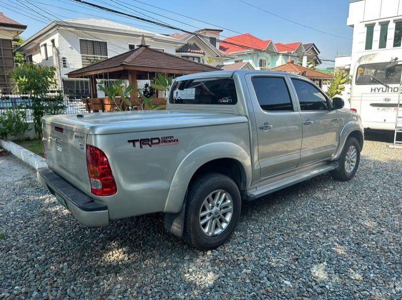 2009 Toyota Hilux pictures