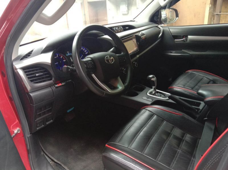 2019 Toyota hilux pictures