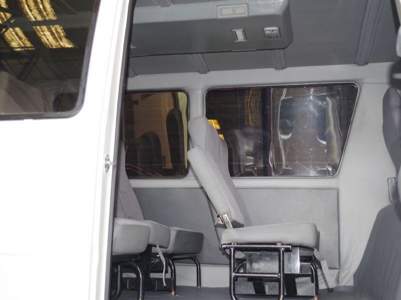 2015 Isuzu Ivan pictures