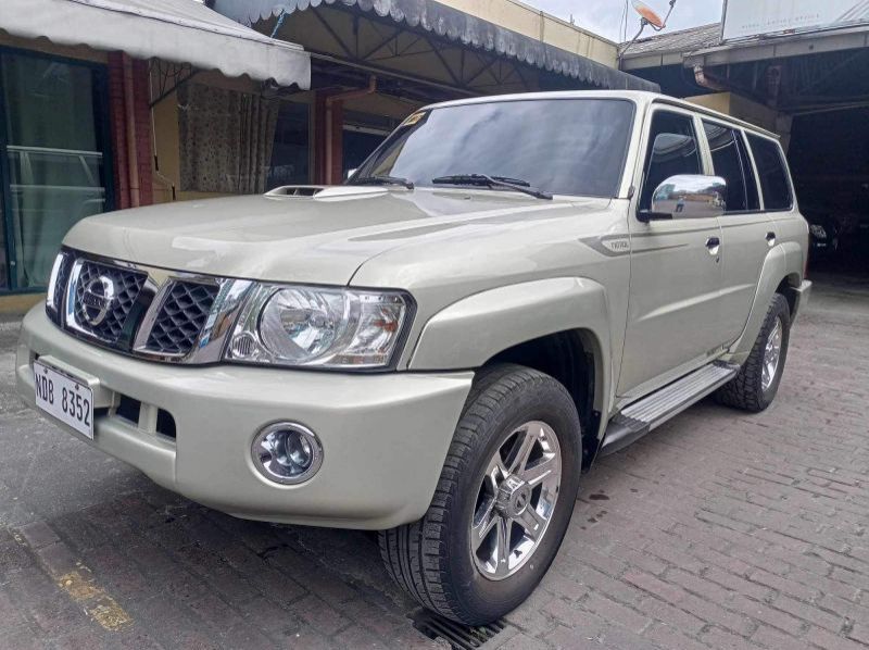 2016 Nissan patro pictures