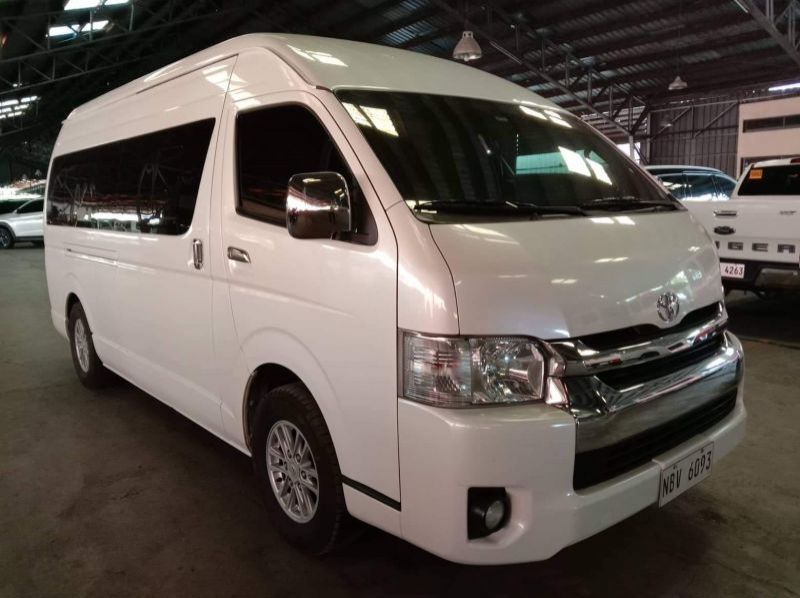 2016 Toyota Hiace Super Grandia pictures