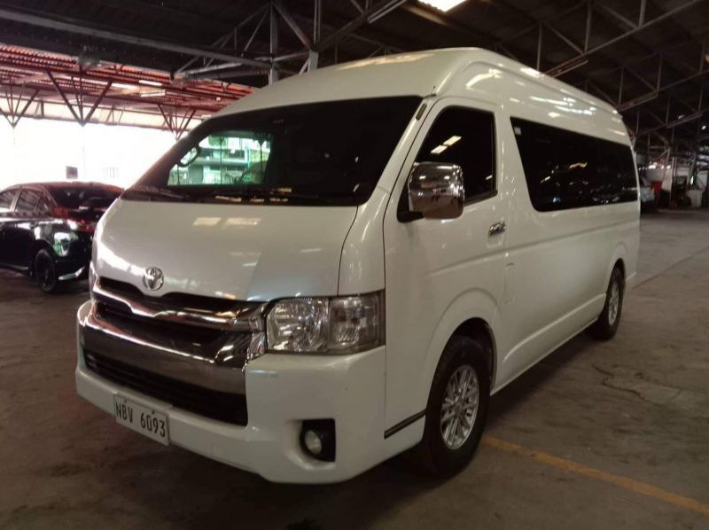 2016 Toyota Hiace Super Grandia pictures