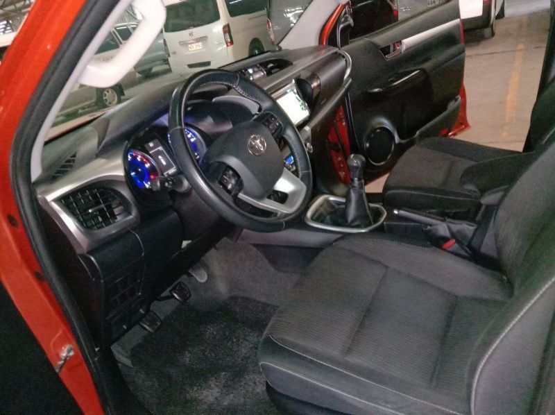 2018 Toyota hilux pictures