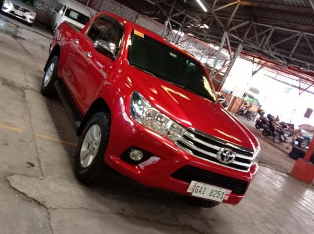 2019 Toyota Hilux pictures