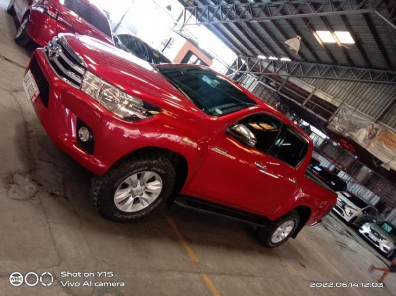 2019 Toyota Hilux pictures