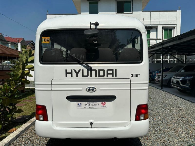 2018 Hyundai County pictures