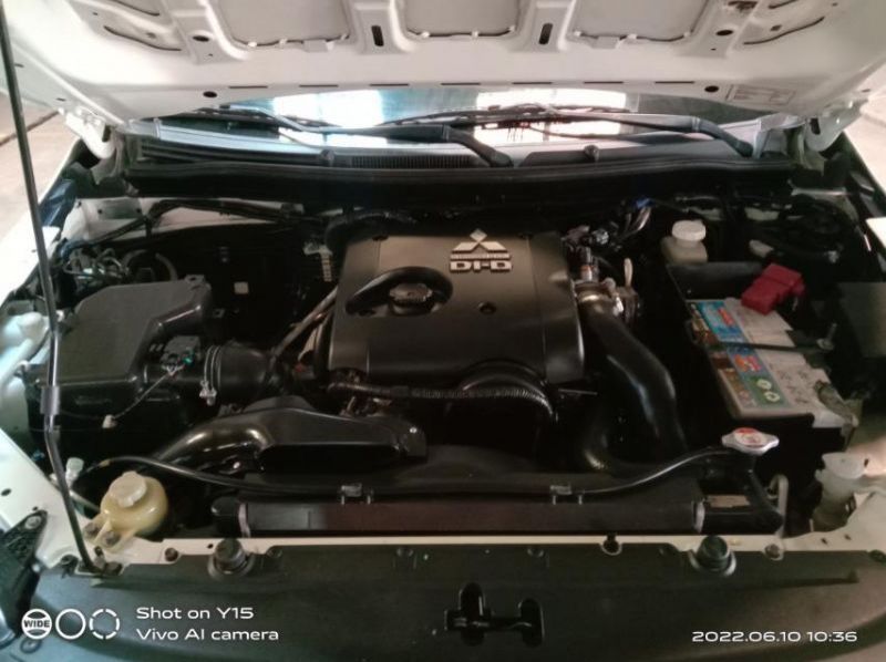 2017 Mitsubishi strada pictures