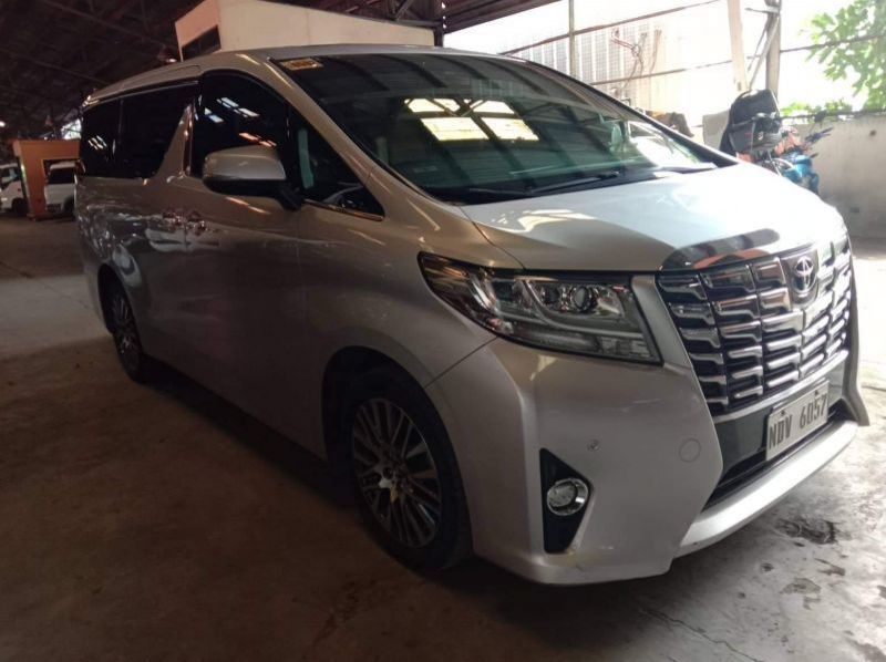 2016 Toyota alphard pictures