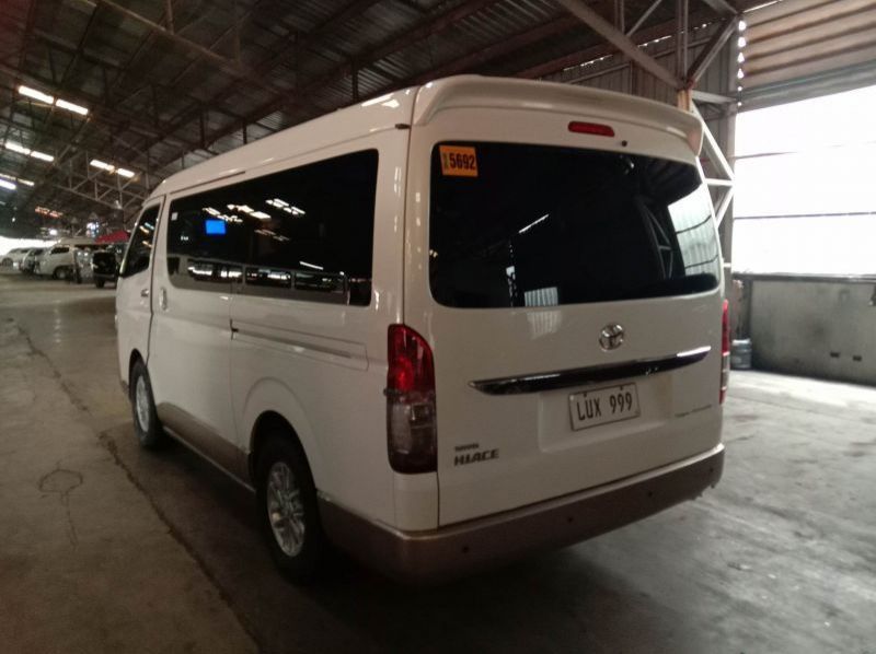 2017 Toyota Hiace Super Grandia pictures