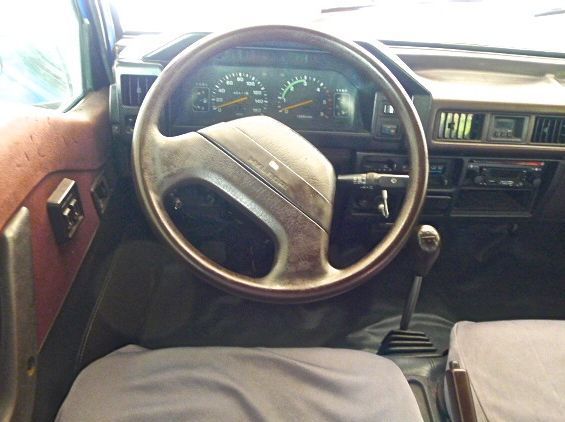 1997 Hyundai Grace pictures