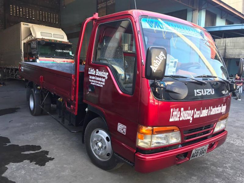 Isuzu NKR 100p