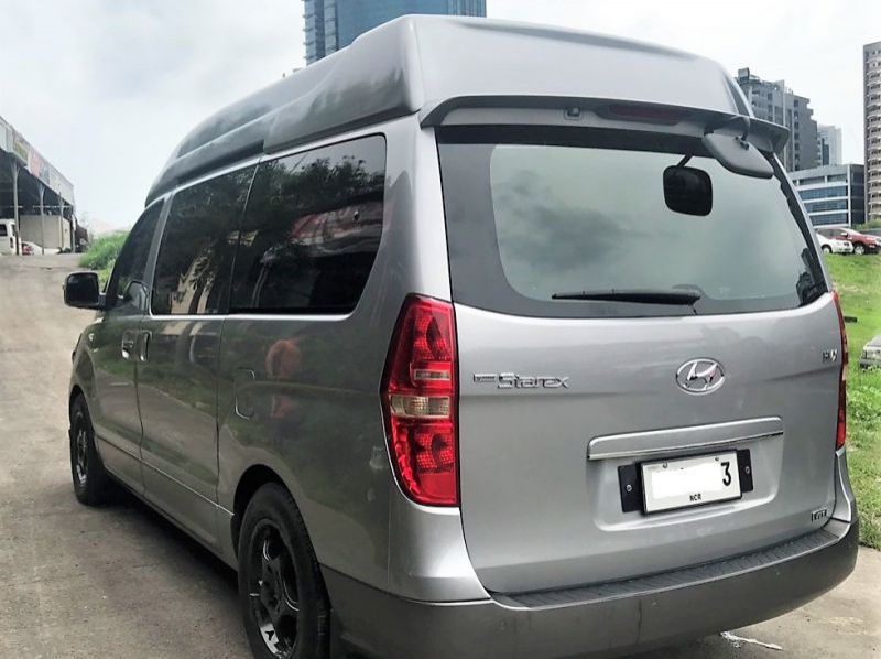 2011 Hyundai Grand Starex pictures