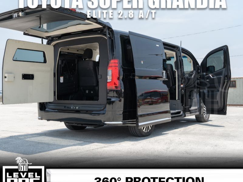 2025 Toyota Super Grandia Elite 2.8 Bulletproof pictures