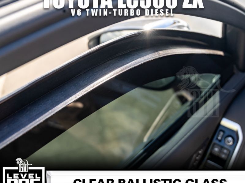 2025 Toyota Land cruiser 300 ZX White  Bulletproof pictures