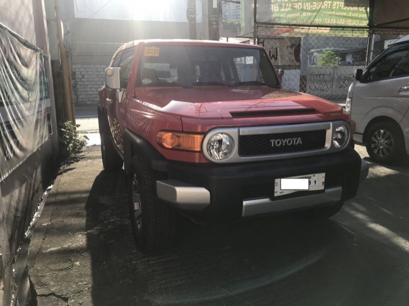 2018 Toyota FJ Cruiser pictures