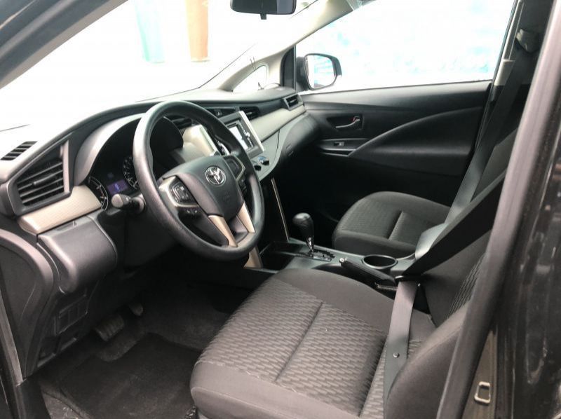 2017 Toyota Innova E pictures