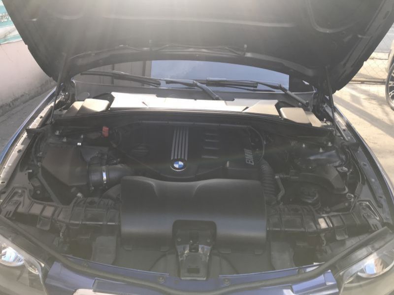 2011 BMW 118D pictures