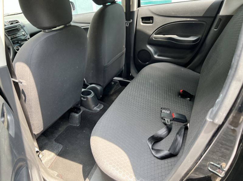 2015 Mitsubishi Mirage GLX pictures