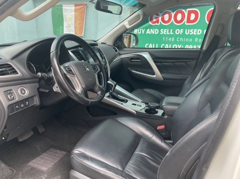 2016 Mitsubishi Montero GLS Premium pictures