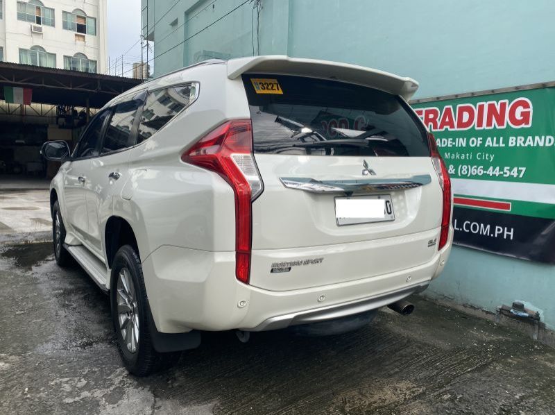 2016 Mitsubishi Montero GLS Premium pictures