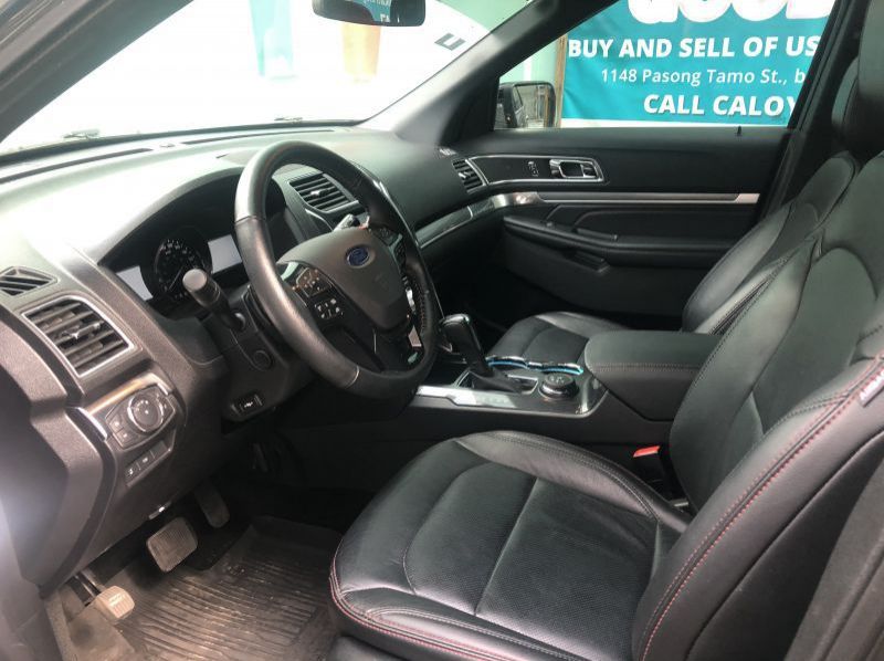 2017 Ford Explorer pictures