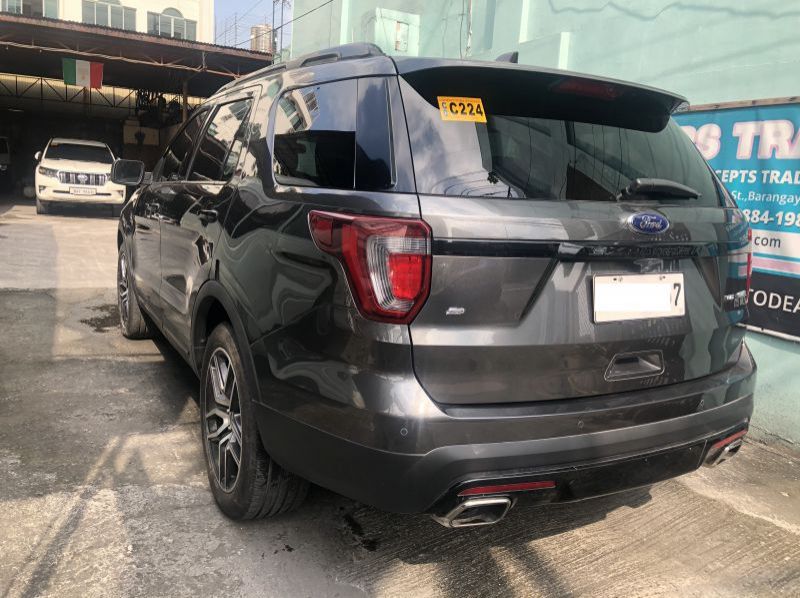 2017 Ford Explorer pictures